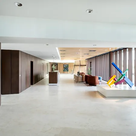 De 4*